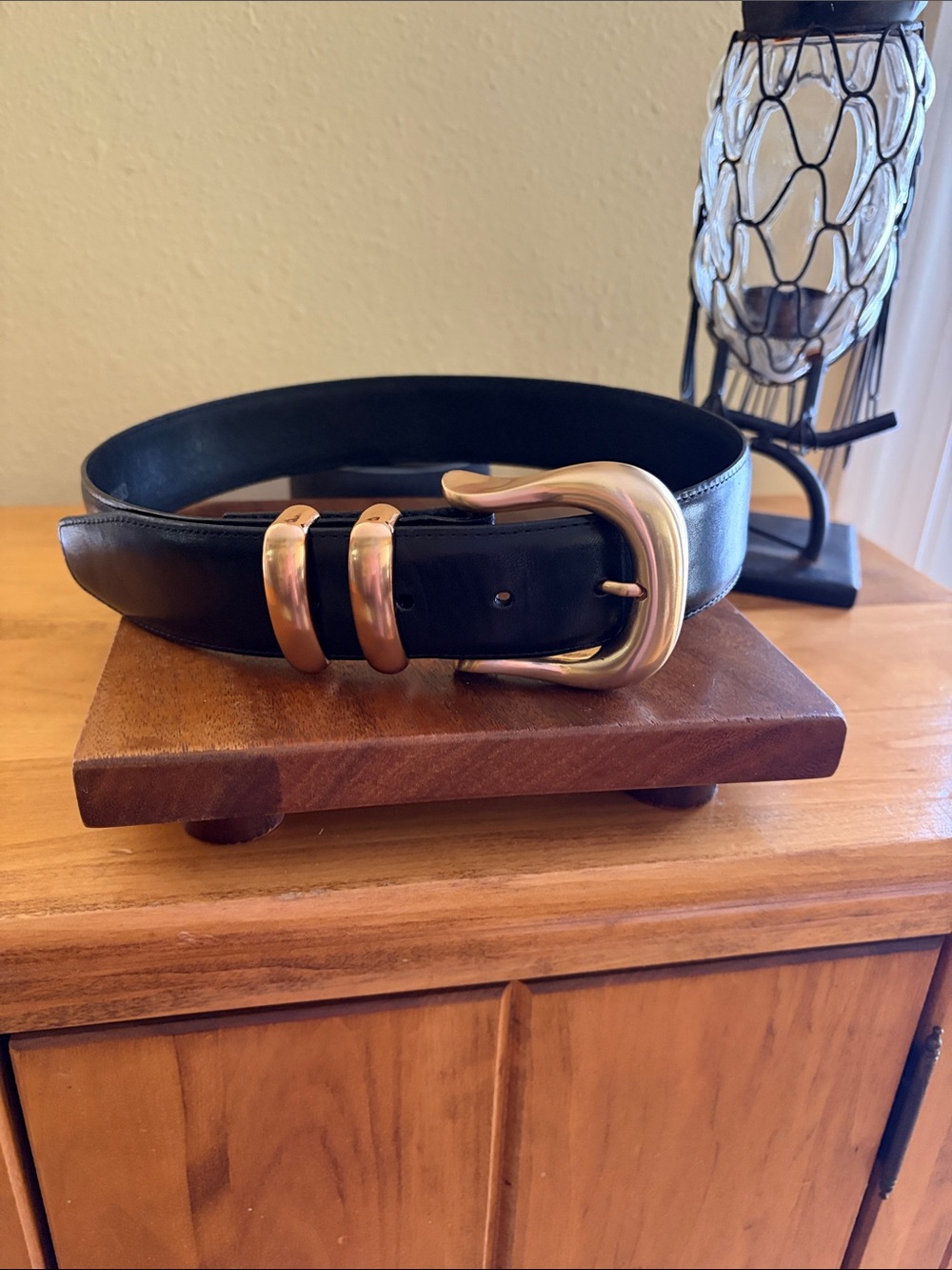Vintage Black Leather Women’s Belt with Gold-Tone Buckle - Small